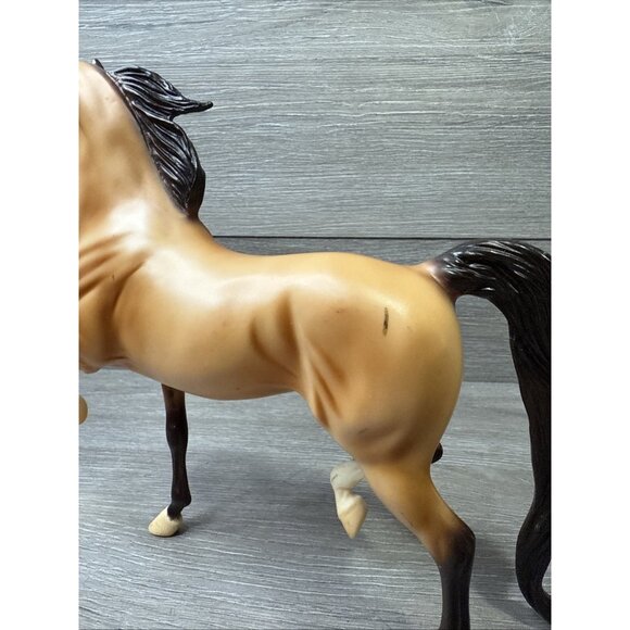 Breyer Madison Avenue 2004-2007 #1179 National Show Horse - Picture 16 of 16